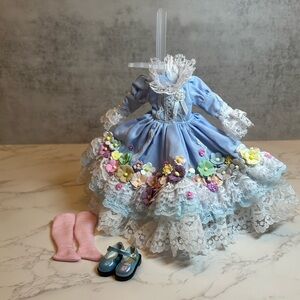 Dress for Blythe Doll.